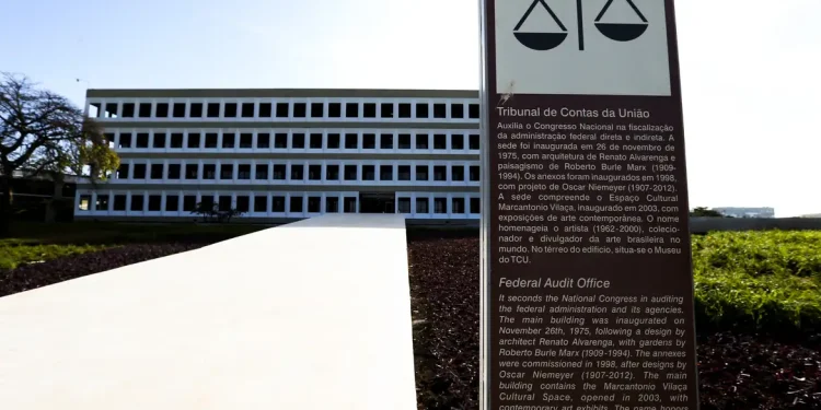 TCU lança capacitação gratuita para prefeitos e equipes municipais TCU lança capacitação gratuita para prefeitos e equipes municipais