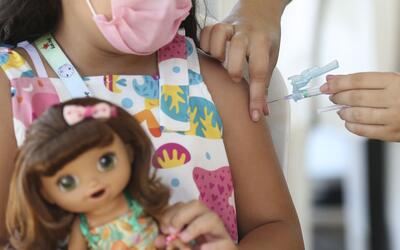 Vacinação: Dia D mobiliza país neste sábado (18) Vacinação: Dia D mobiliza país neste sábado (18)