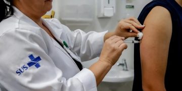 Vacina para HPV reduz em até 58% os casos de câncer do colo do útero no Brasil Vacina para HPV reduz em até 58% os casos de câncer do colo do útero no Brasil