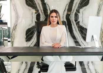 Camila Pimenta fortalece estratégia de expansão e amplia operação nacional no segmento de arquitetura de luxo Camila Pimenta fortalece estratégia de expansão e amplia operação nacional no segmento de arquitetura de luxo