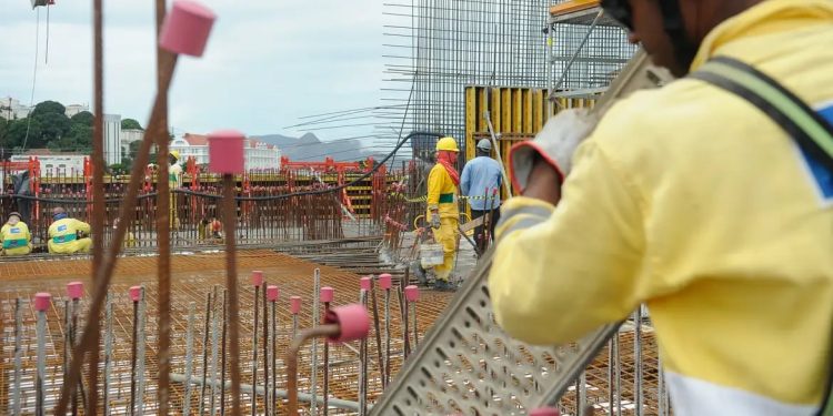 Confiança da construção civil cai em dezembro e atinge menor nível desde 2021 Confiança da construção civil cai em dezembro e atinge menor nível desde 2021