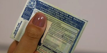 Fim da autoescola obrigatória: o que muda e quando muda