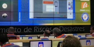 Operação do Defesa Civil Alerta completa um ano com 630 alertas enviados Operação do Defesa Civil Alerta completa um ano com 630 alertas enviados