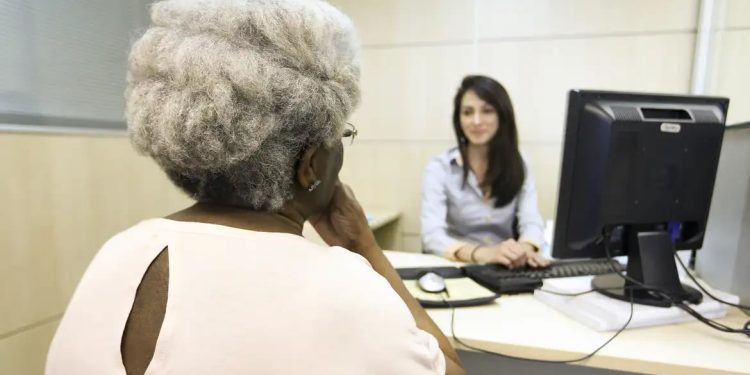 Entenda as novas regras da aposentadoria que entram em vigor em 2026