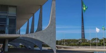 LDO 2026 é sancionada com vetos e fixa superávit de R$ 34,2 bilhões