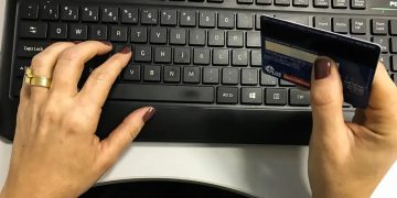 Pesquisa mostra uso frequente do cartão de crédito por pequenos negócios e reforça importância do crédito planejado Pesquisa mostra uso frequente do cartão de crédito por pequenos negócios e reforça importância do crédito planejado