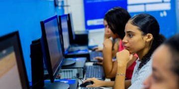 Programa Computadores para Inclusão doa 60 máquinas para Roraima em 2025