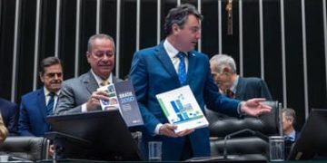 Brasil 2050: plano da CNI prevê economia adicional de até R$ 38 bi em 2026 e defende redução dos juros Brasil 2050: plano da CNI prevê economia adicional de até R$ 38 bi em 2026 e defende redução dos juros