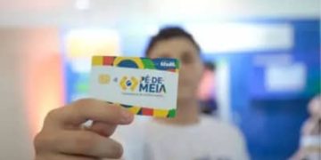 Pé-de-Meia: pagamento para nascidos em novembro e dezembro será feito nesta segunda-feira (30)