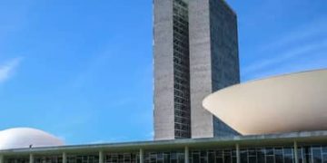 Escala 6×1: CACB critica urgência em votação no Congresso Nacional Escala 6×1: CACB critica urgência em votação no Congresso Nacional