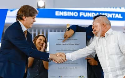 Internet de qualidade já chega para mais de 99 mil escolas públicas no Brasil Internet de qualidade já chega para mais de 99 mil escolas públicas no Brasil