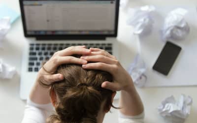 Novas regras sobre saúde mental no trabalho entram em vigor e exigem mudança cultural nas empresas Novas regras sobre saúde mental no trabalho entram em vigor e exigem mudança cultural nas empresas
