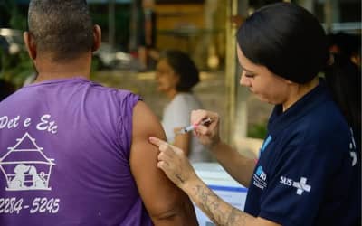 InfoGripe: Influenza impulsiona alta dos casos graves de doenças respiratórias entre jovens, adultos e idosos InfoGripe: Influenza impulsiona alta dos casos graves de doenças respiratórias entre jovens, adultos e idosos