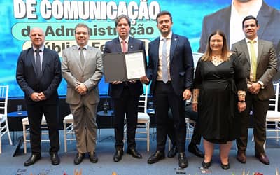 MCom apresenta projeto que integra comunicação entre órgãos públicos do DF e forças de segurança pública MCom apresenta projeto que integra comunicação entre órgãos públicos do DF e forças de segurança pública