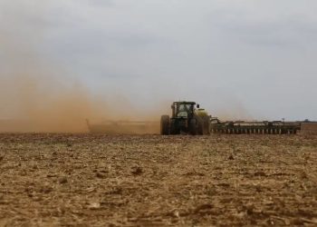 Ministro Waldez Góes participa de entrega de equipamentos do Programa Inova em Mato Grosso