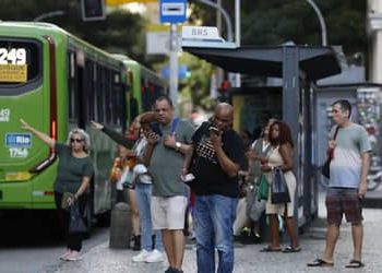 Novo marco do transporte público amplia fontes de custeio para aliviar pressão sobre tarifas Novo marco do transporte público amplia fontes de custeio para aliviar pressão sobre tarifas
