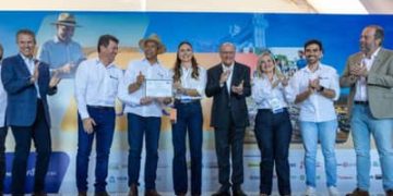 Programa do governo federal anunciado na Bahia Farm Show disponibiliza R$ 14 bilhões para financiar máquinas agrícolas Programa do governo federal anunciado na Bahia Farm Show disponibiliza R$ 14 bilhões para financiar máquinas agrícolas