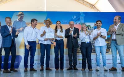 Programa do governo federal anunciado na Bahia Farm Show disponibiliza R$ 14 bilhões para financiar máquinas agrícolas Programa do governo federal anunciado na Bahia Farm Show disponibiliza R$ 14 bilhões para financiar máquinas agrícolas