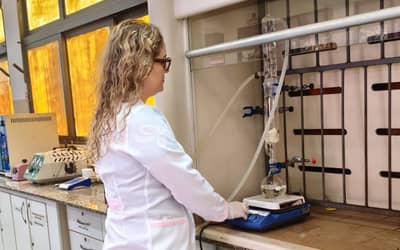 Brasileiros reconhecem sinais do câncer colorretal, mas ainda demoram a buscar diagnóstico Brasileiros reconhecem sinais do câncer colorretal, mas ainda demoram a buscar diagnóstico