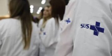Novo piso dos médicos pode gerar impacto de R$ 25,9 bi aos cofres municipais, diz CNM Novo piso dos médicos pode gerar impacto de R$ 25,9 bi aos cofres municipais, diz CNM