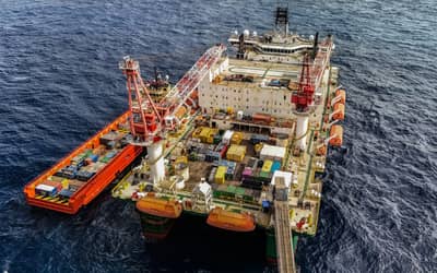 ANP arrecada R$ 3,5 bilhões em leilões de 49 blocos para exploração de petróleo e gás ANP arrecada R$ 3,5 bilhões em leilões de 49 blocos para exploração de petróleo e gás